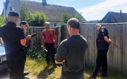 На Шепетівщині 43-річний чоловік насіяв конопель