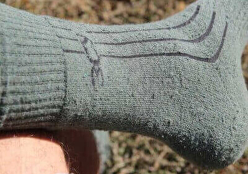 Окупанти «полюють» за українськими шкарпетками, які видають військовим ЗСУ