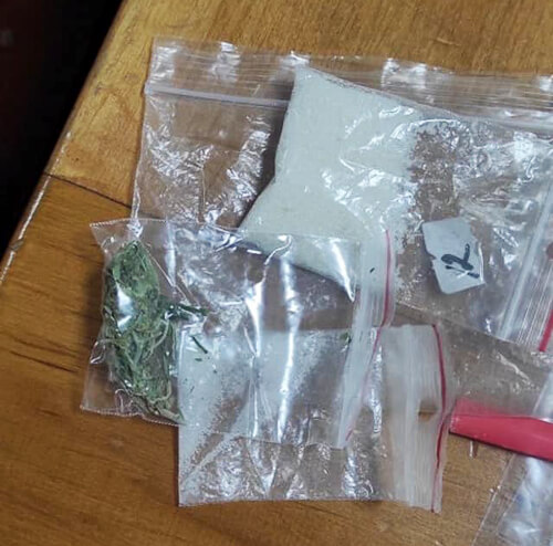 На Рівненщині затримали двох шепетівчанок — ймовірних «закладчиць» наркотиків