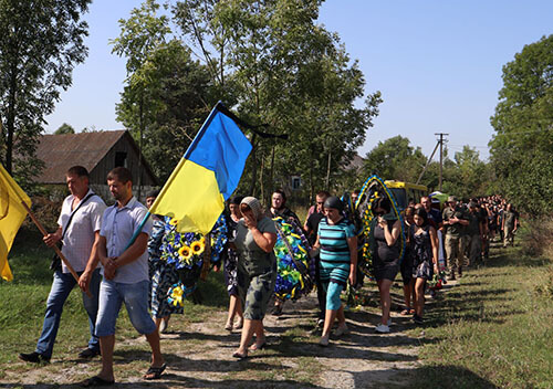 Був водночас і за медика, і за інструктора: Шепетівщина втратила захисника