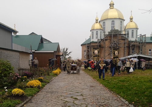 В Ізяславі на Алеї почесних поховань знайшов спочинок ще один захисник