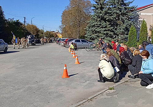 На Шепетівщині простилися із захисником України Юрієм Мосьпаком