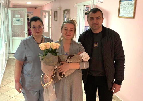 Дружина загиблого захисника з Шепетівщини народила сина