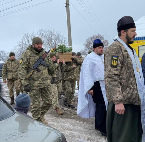 У Судилківській громаді попрощалися із захисником, який загинув від кулі ворожого снайпера