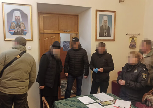 На території Почаївської семінарії СБУ провела обшуки