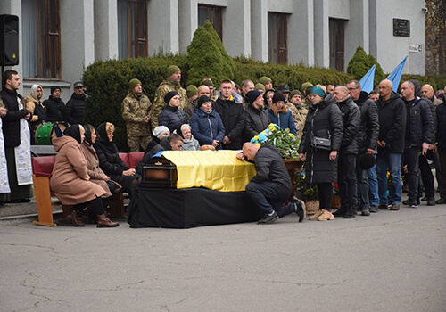 Шепетівська громада провела в останню путь Сергія Смереку