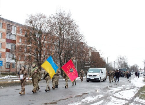 У Славуті провели в останню путь загиблого Героя Віктора Вільбовця