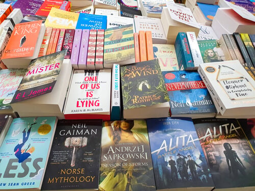 Книжки англійською — чудовий спосіб покращити рівень володіння мовою