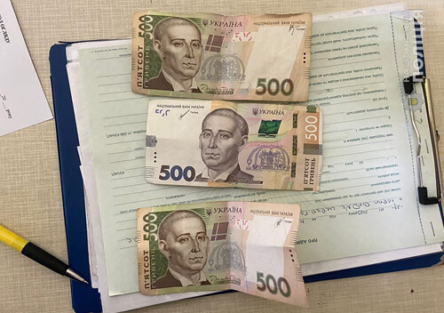 На Шепетівщині нагрудні реєстратори зафіксували пропозицію неправомірної вигоди