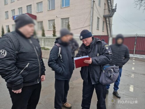 У Шепетівці 33-річний водій спробував підкупити полісменів, аби уникнути відповідальності