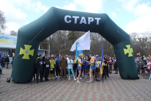 У Хмельницькому на благодійному забігу зібрали близько 20 тисяч на підтримку Гвардії Наступу