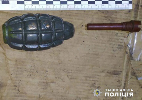 На Хмельниччині у лікарню доставили чоловіка із вибуховими травмами