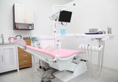50-річна жінка померла під час візиту до стоматолога