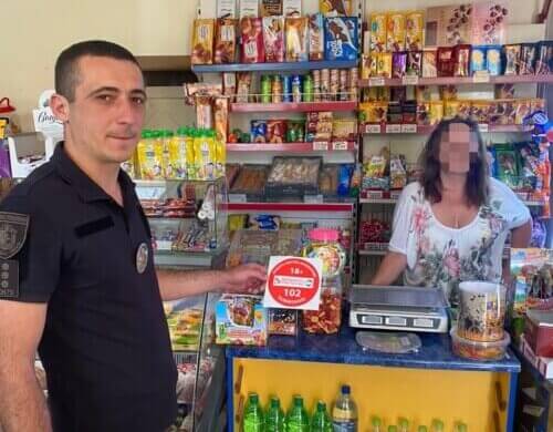 На Хмельниччині продали алкоголь неповнолітньому: продавець «заробив» штраф