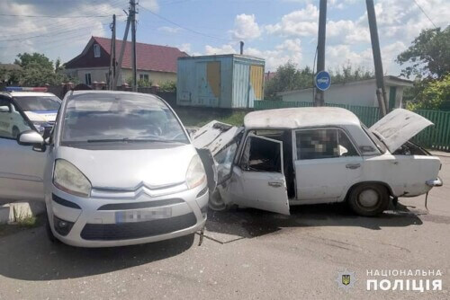 Нетверезі за кермом: на Хмельниччині в один день сталося дві ДТП