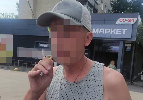 У Хмельницькому чоловік змінив напрямок руху, коли побачив полісменів