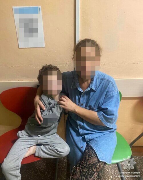Нетвереза мати забирала 5-річного сина в п’яної бабусі: інцидент у Хмельницькому