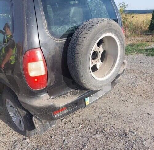 Порушення правил дорожнього руху на Хмельниччині видало секрет водія