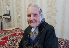 Марія Лінник із Шепетівки розкрила секрет довголіття — їй сьогодні 100