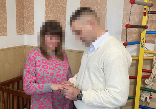 У Замковій колонії на Шепетівщині жінка взяла шлюб із засудженим