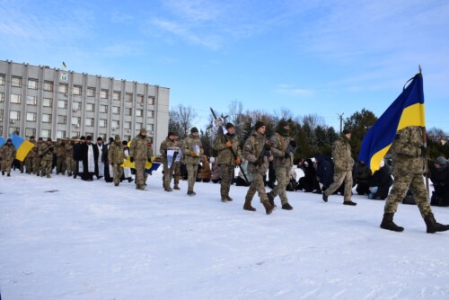 У Шепетівці віддали останню шану загиблому Герою із позивним «Партизан»