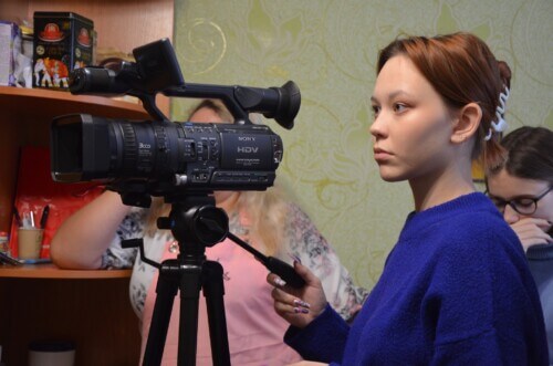 Юні нетішинці знімали матеріал про те, як маленькі люди наближають перемогу над великим ворогом
