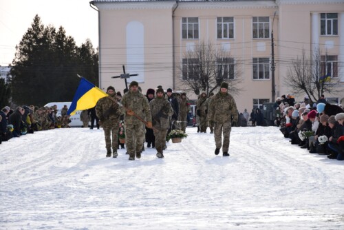 У Шепетівці попрощалися із загиблим романтиком зі сталевим характером