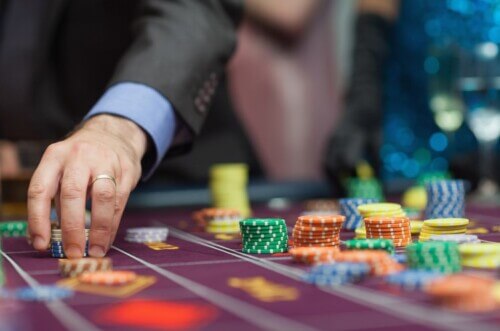 У реєстрі осіб, яким обмежено доступ до азартних розваг, уже понад 3 тисячі прізвищ