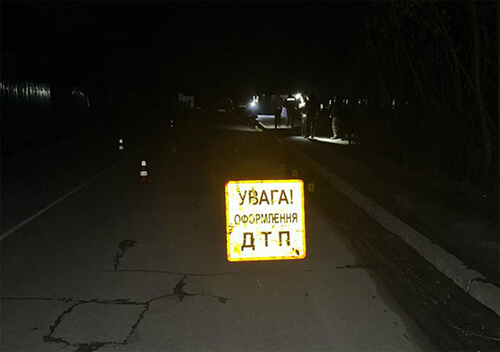 Вночі на Шепетівщині загинув водій двоколісного транспорту
