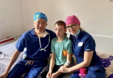 Хлопчику з Хмельниччини, який народився без піднебіння, американсько-українські лікарі, сформували нове