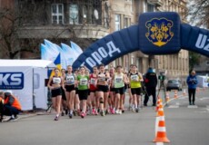 Спортсменки зі Славути ввійшли в трійку кращих скороходок України