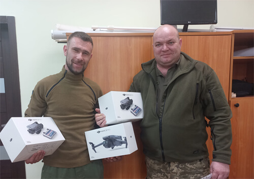 Громада на Шепетівщині передала на фронт бойових «пташок»
