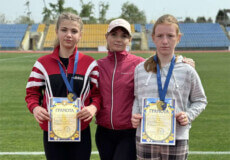 Дівчата з Шепетівки здобули першість на фестивалі легкоатлетичного триборства