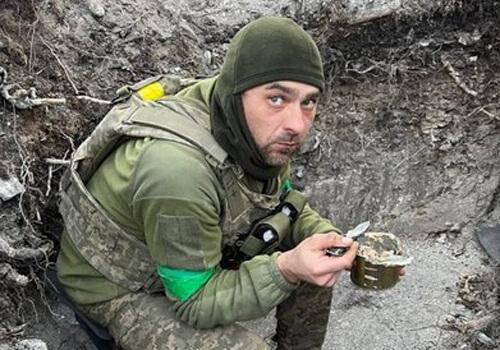 «З відірваною ногою врятував товариша»: історія десантника із Хмельниччини