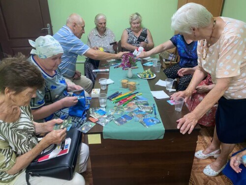 У Славуті пройшла зустріч «Коло підтримки 60+»