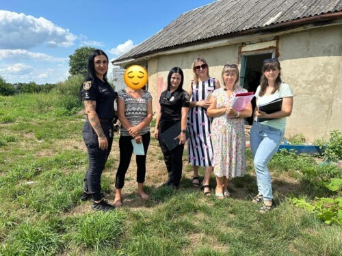 На Хмельниччині виявили дві сім’ї, де діти виховувалися в неналежних умовах