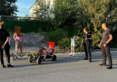 На Хмельниччині полісмени виявили малолітніх кермувальників на проїжджій частині