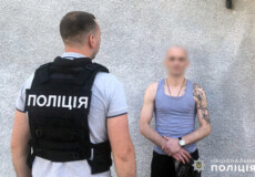 Чергового нелегала з росії, який відбував покарання в Шепетівській виправній колонії, готують до видворення