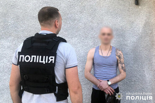 Чергового нелегала з росії, який відбував покарання в Шепетівській виправній колонії, готують до видворення