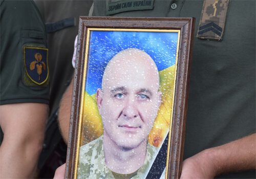 У Шепетівці провели у засвіти солдата Валерія Маліновського