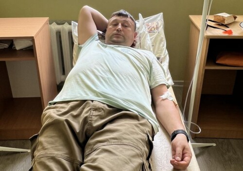 Донор із Хмельницького потрапив до лікарні після здачі крові