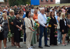 У громадах Шепетівщини сьогодні вшановують загиблих захисників України