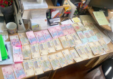 У сусідній із Хмельниччиною області поліція затримала медпрацівницю