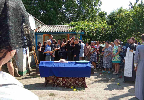 У Шепетівський район на щиті повернувся 30-річний снайпер