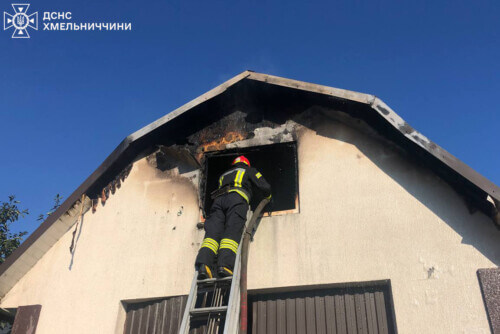 На Хмельниччині під час пожежі травмувався чоловік