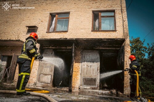 У Хмельницькому загорівся трансформатор