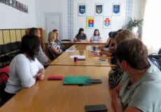 У громаді на Шепетівщині вирішували чи доцільно позбавляти матір батьківських прав