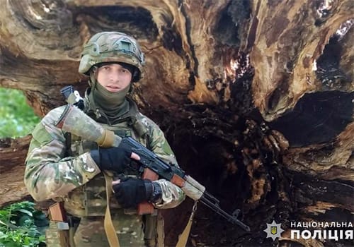 Загиблий боєць полку «Сафарі» із Хмельниччини отримав звання Почесного громадянина громади
