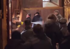 Прихильники московського патріархату разом з тітушками захопили православний собор у Черкасах