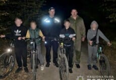 У сусідній із Хмельниччиною області діти поїхали у ліс і заблукали: їх врятували розумні дії 14-річного хлопця